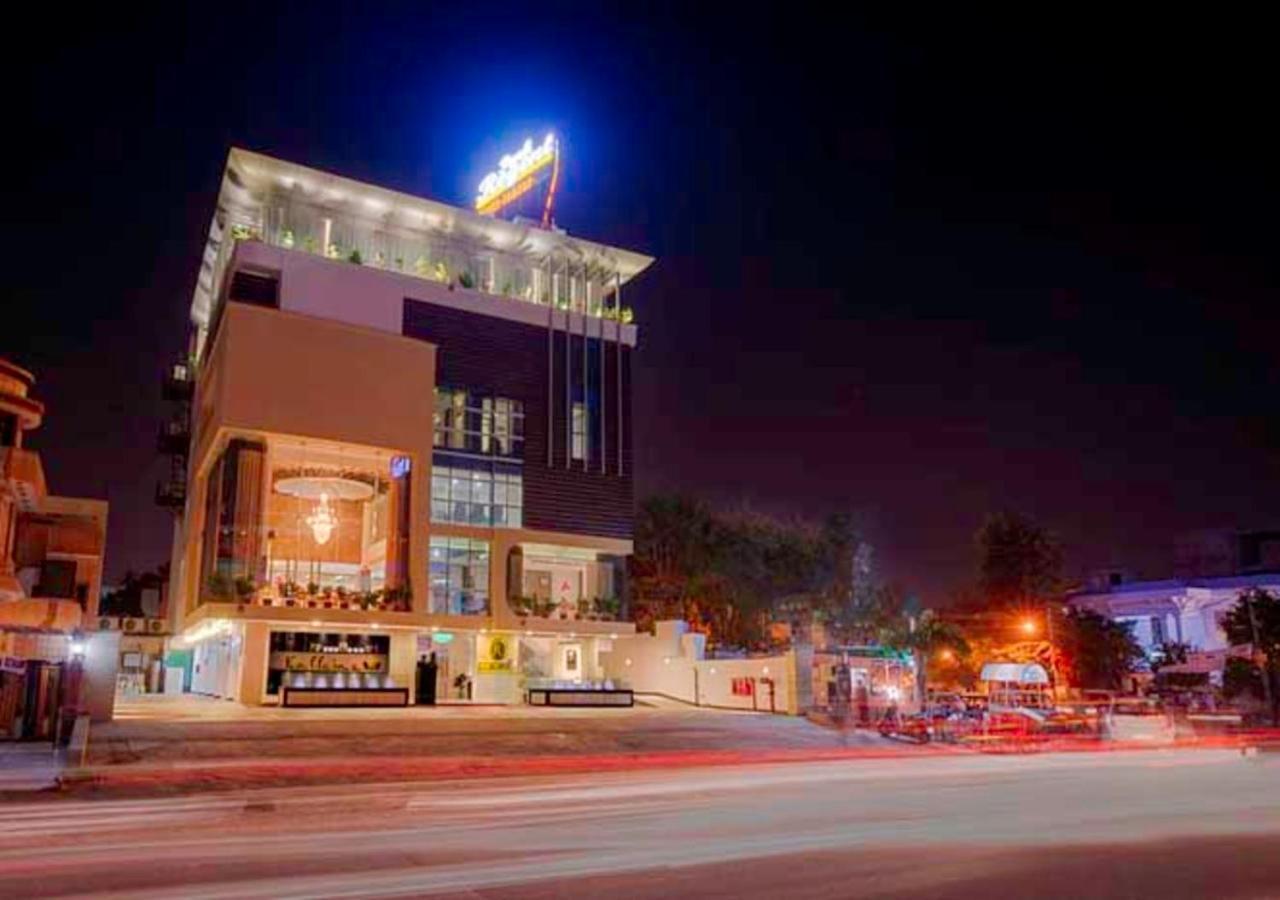 Hotel Park Regent Jaipur Exterior photo